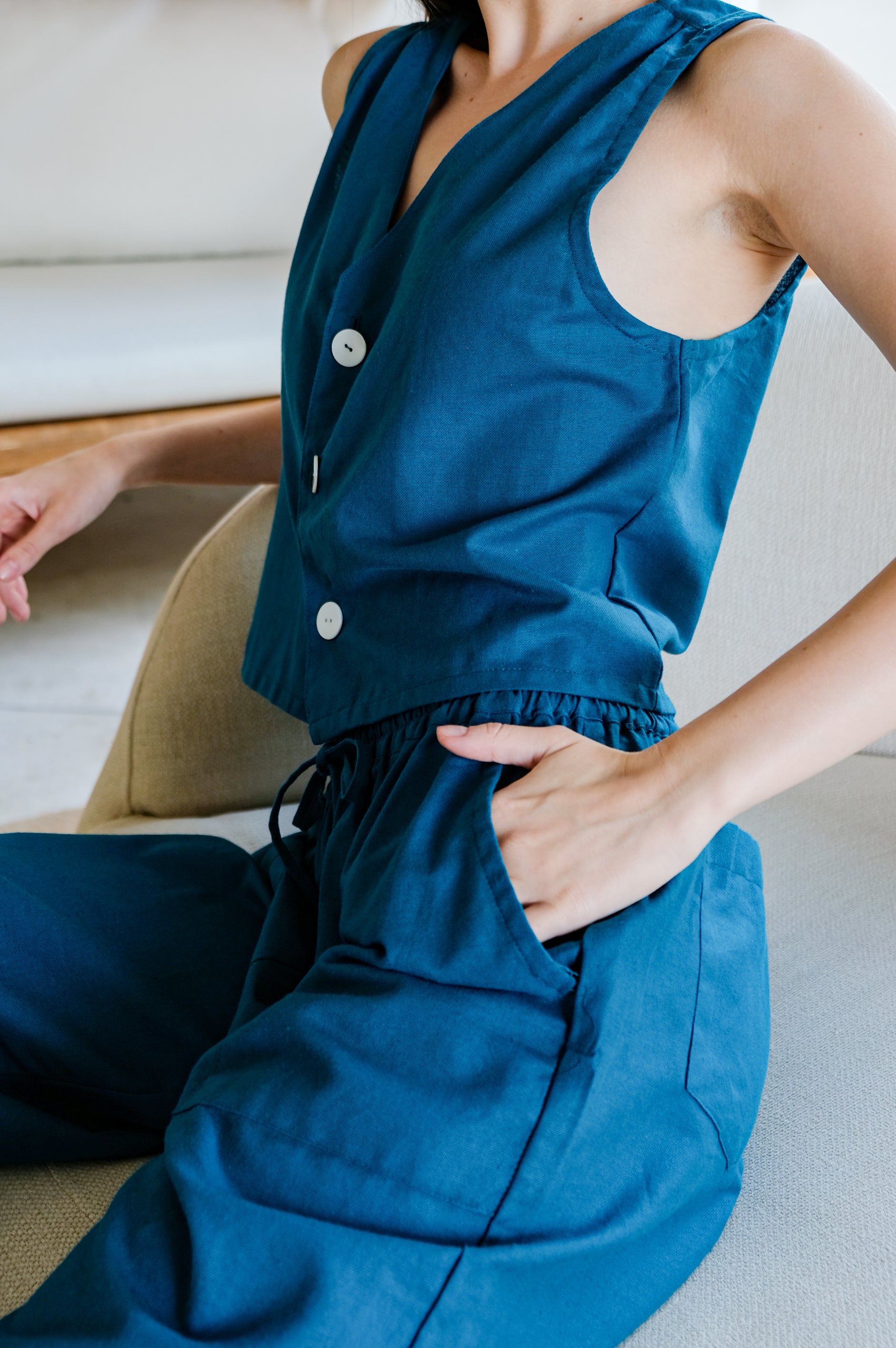Sevilla a formal linen set of top and trousers for women by Una Linen Havn.